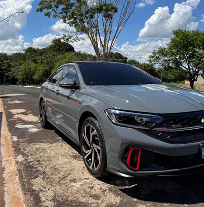 VOLKSWAGEN JETTA 2.0 350 TSI GASOLINA GLI DSG